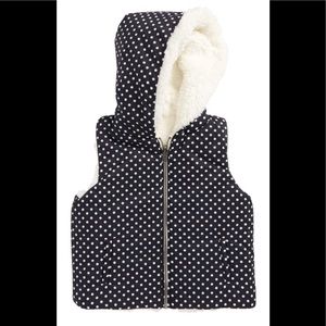 🆕Cozy Tucker and Tate Vest